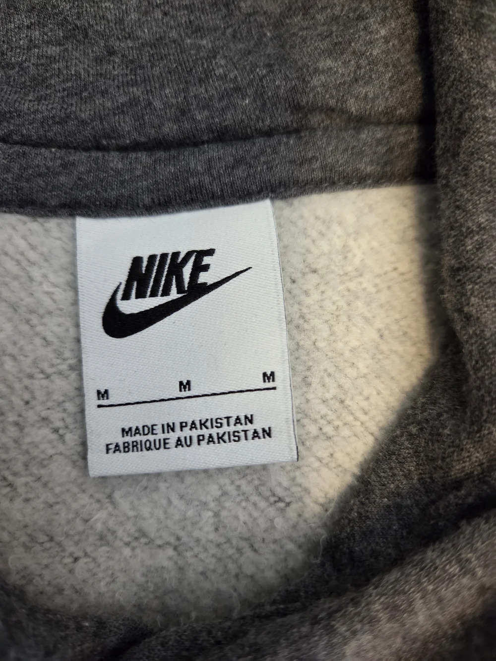 Nike Men's Gray Pullover Hoodie Sweatshirt